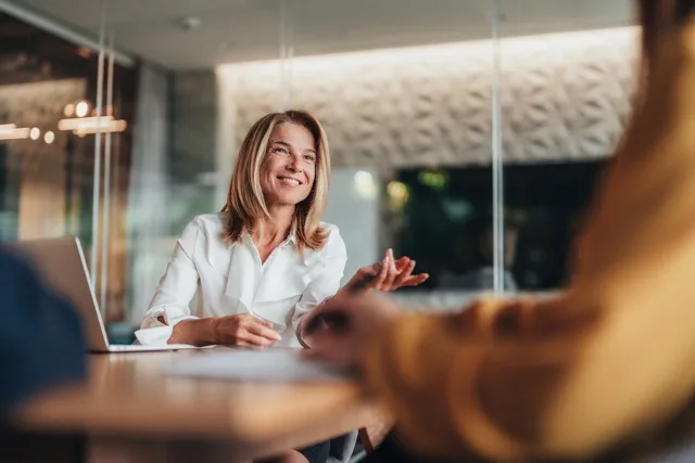 Fiduciaire Loza Finance - Accueil Loza finance conseil personnalise client 1